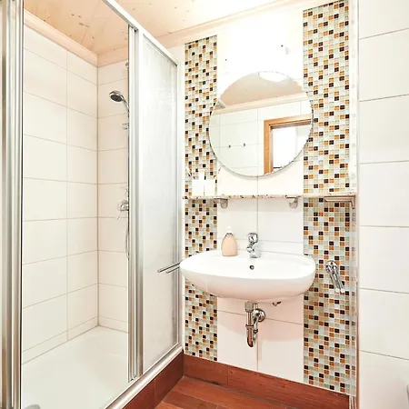 Sophia Apartment